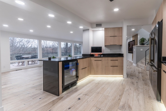 2200 Willow, ROCKFORD, Illinois 61107, 4 Bedrooms Bedrooms, ,2 BathroomsBathrooms,House,For Sale,Willow,202507644