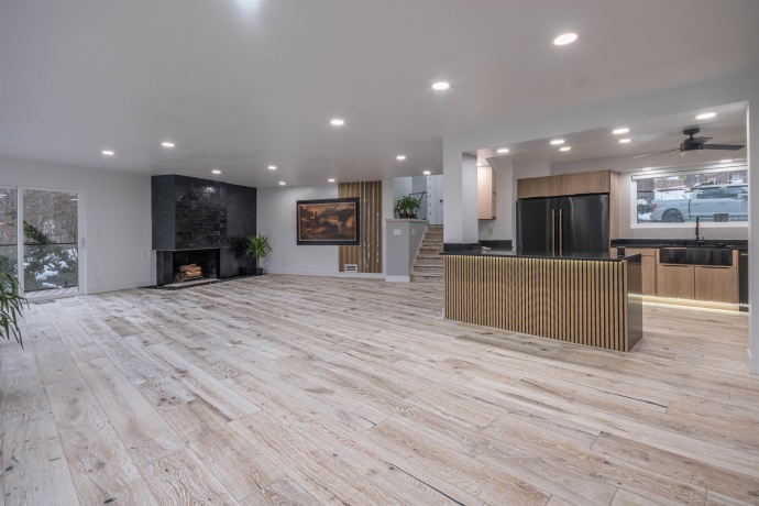 2200 Willow, ROCKFORD, Illinois 61107, 4 Bedrooms Bedrooms, ,2 BathroomsBathrooms,House,For Sale,Willow,202507644