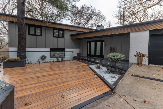 2200 Willow, ROCKFORD, Illinois 61107, 4 Bedrooms Bedrooms, ,2 BathroomsBathrooms,House,For Sale,Willow,202507644