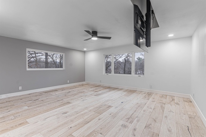 2200 Willow, ROCKFORD, Illinois 61107, 4 Bedrooms Bedrooms, ,2 BathroomsBathrooms,House,For Sale,Willow,202507644