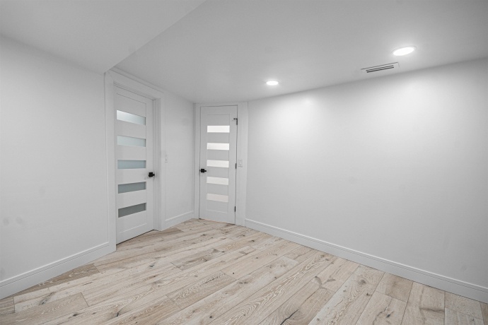 2200 Willow, ROCKFORD, Illinois 61107, 4 Bedrooms Bedrooms, ,2 BathroomsBathrooms,House,For Sale,Willow,202507644