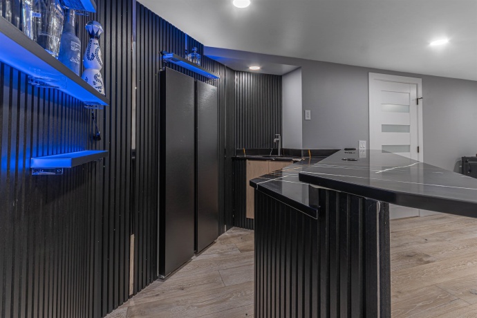 2200 Willow, ROCKFORD, Illinois 61107, 4 Bedrooms Bedrooms, ,2 BathroomsBathrooms,House,For Sale,Willow,202507644