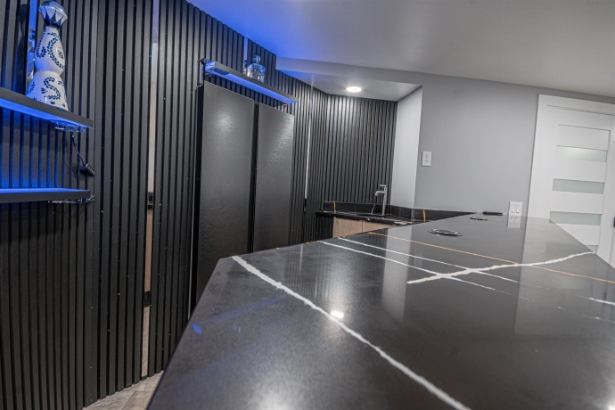 2200 Willow, ROCKFORD, Illinois 61107, 4 Bedrooms Bedrooms, ,2 BathroomsBathrooms,House,For Sale,Willow,202507644