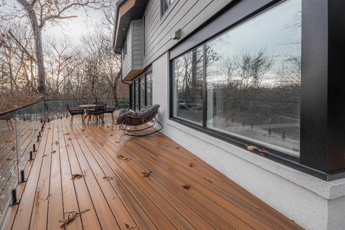 2200 Willow, ROCKFORD, Illinois 61107, 4 Bedrooms Bedrooms, ,2 BathroomsBathrooms,House,For Sale,Willow,202507644