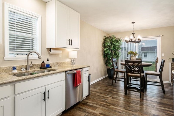 14854 Liston, SOUTH BELOIT, Illinois 61080, 3 Bedrooms Bedrooms, ,2 BathroomsBathrooms,House,For Sale,Liston,202507645