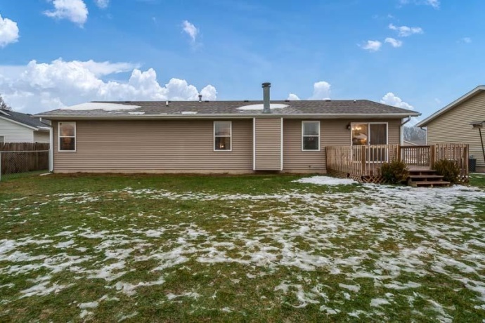 14854 Liston, SOUTH BELOIT, Illinois 61080, 3 Bedrooms Bedrooms, ,2 BathroomsBathrooms,House,For Sale,Liston,202507645