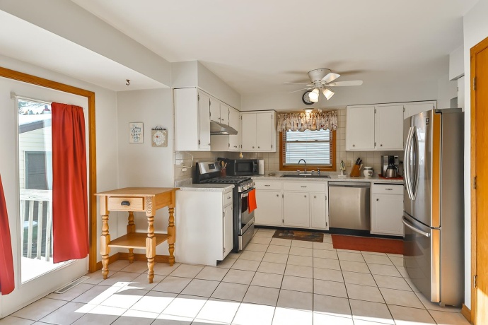 4319 YALE, ROCKFORD, Illinois 61109, 3 Bedrooms Bedrooms, ,2 BathroomsBathrooms,House,For Sale,YALE,202507646