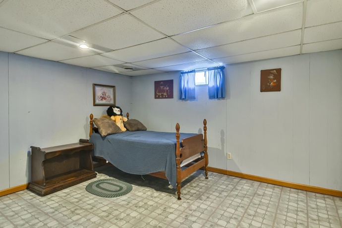 4319 YALE, ROCKFORD, Illinois 61109, 3 Bedrooms Bedrooms, ,2 BathroomsBathrooms,House,For Sale,YALE,202507646