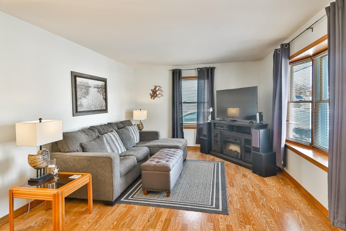 4319 YALE, ROCKFORD, Illinois 61109, 3 Bedrooms Bedrooms, ,2 BathroomsBathrooms,House,For Sale,YALE,202507646