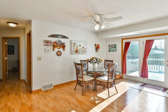 4319 YALE, ROCKFORD, Illinois 61109, 3 Bedrooms Bedrooms, ,2 BathroomsBathrooms,House,For Sale,YALE,202507646