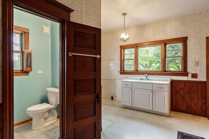 202 Chicago, DAVIS JUNCTION, Illinois 61020, 4 Bedrooms Bedrooms, ,1 BathroomBathrooms,House,For Sale,Chicago,202503380