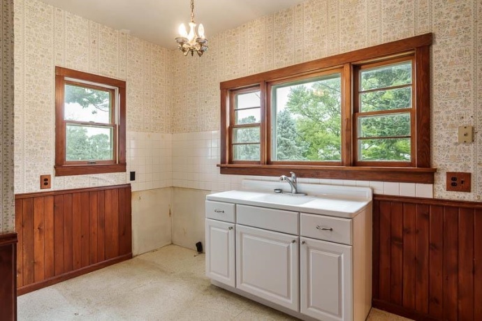 202 Chicago, DAVIS JUNCTION, Illinois 61020, 4 Bedrooms Bedrooms, ,1 BathroomBathrooms,House,For Sale,Chicago,202503380