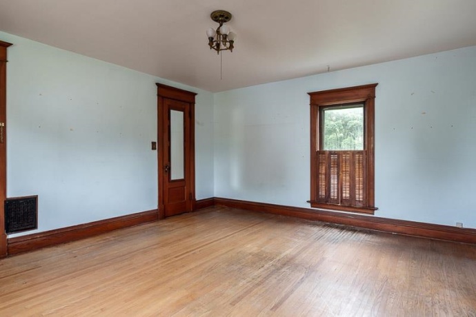 202 Chicago, DAVIS JUNCTION, Illinois 61020, 4 Bedrooms Bedrooms, ,1 BathroomBathrooms,House,For Sale,Chicago,202503380