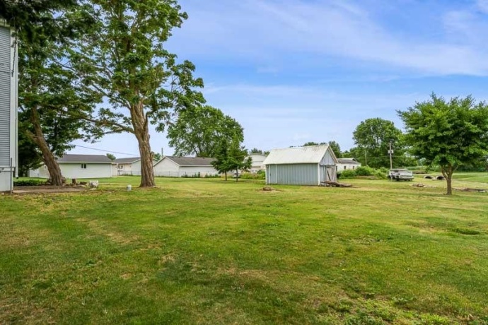 202 Chicago, DAVIS JUNCTION, Illinois 61020, 4 Bedrooms Bedrooms, ,1 BathroomBathrooms,House,For Sale,Chicago,202503380