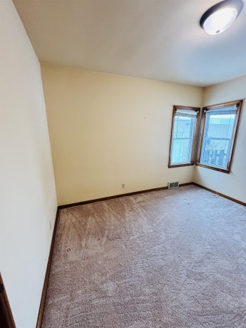 423 Atwood, ROCKFORD, Illinois 61102, 2 Bedrooms Bedrooms, ,1 BathroomBathrooms,House,For Sale,Atwood,202507441