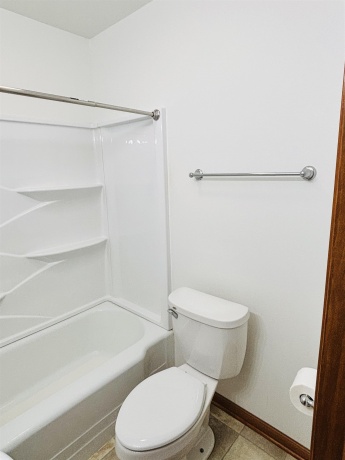 423 Atwood, ROCKFORD, Illinois 61102, 2 Bedrooms Bedrooms, ,1 BathroomBathrooms,House,For Sale,Atwood,202507441