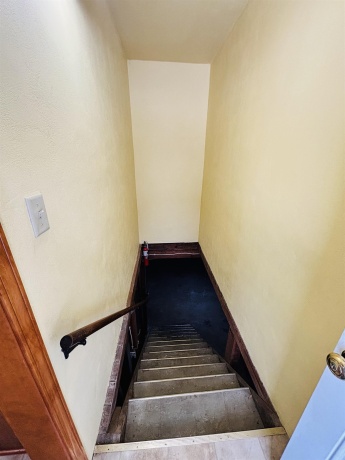 423 Atwood, ROCKFORD, Illinois 61102, 2 Bedrooms Bedrooms, ,1 BathroomBathrooms,House,For Sale,Atwood,202507441