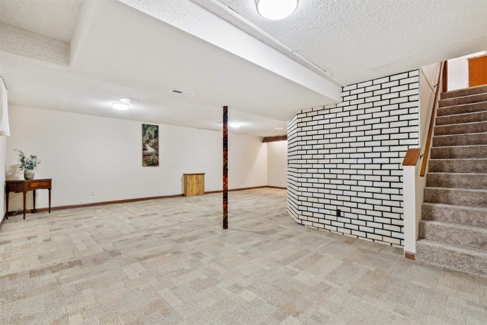 8920 Badger, EAST DUBUQUE, Illinois 61025, 3 Bedrooms Bedrooms, ,1 BathroomBathrooms,House,For Sale,Badger,202507651