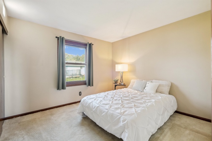 8920 Badger, EAST DUBUQUE, Illinois 61025, 3 Bedrooms Bedrooms, ,1 BathroomBathrooms,House,For Sale,Badger,202507651