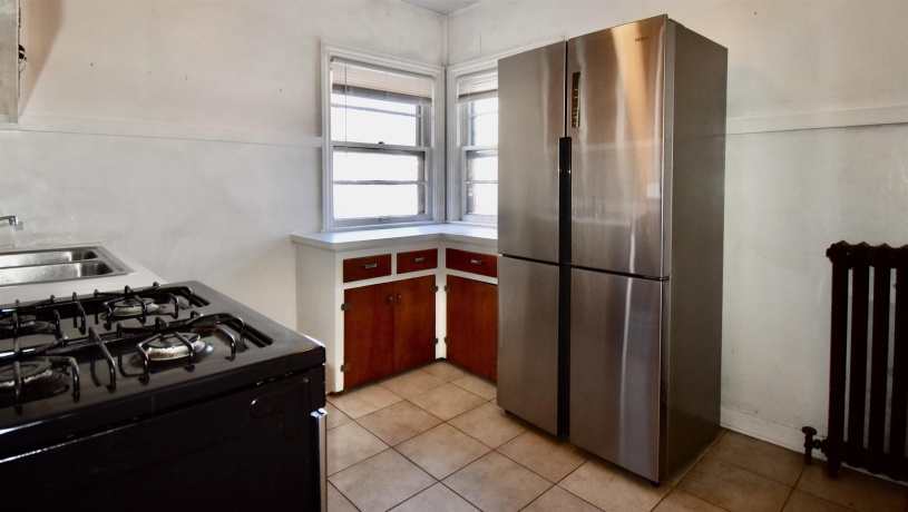 216 Carlton, ROCKFORD, Illinois 61103, ,2 Units,For Sale,Carlton,202507650