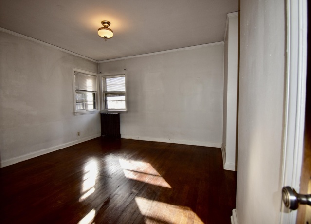 216 Carlton, ROCKFORD, Illinois 61103, ,2 Units,For Sale,Carlton,202507650