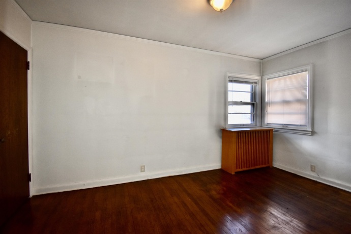 216 Carlton, ROCKFORD, Illinois 61103, ,2 Units,For Sale,Carlton,202507650