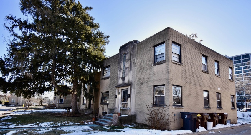 216 Carlton, ROCKFORD, Illinois 61103, ,2 Units,For Sale,Carlton,202507650