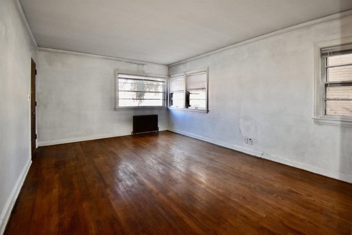 216 Carlton, ROCKFORD, Illinois 61103, ,2 Units,For Sale,Carlton,202507650