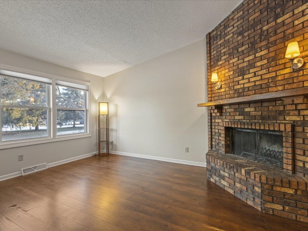 5226 Arbutus, ROCKFORD, Illinois 61107, 3 Bedrooms Bedrooms, ,2 BathroomsBathrooms,House,For Sale,Arbutus,202507653