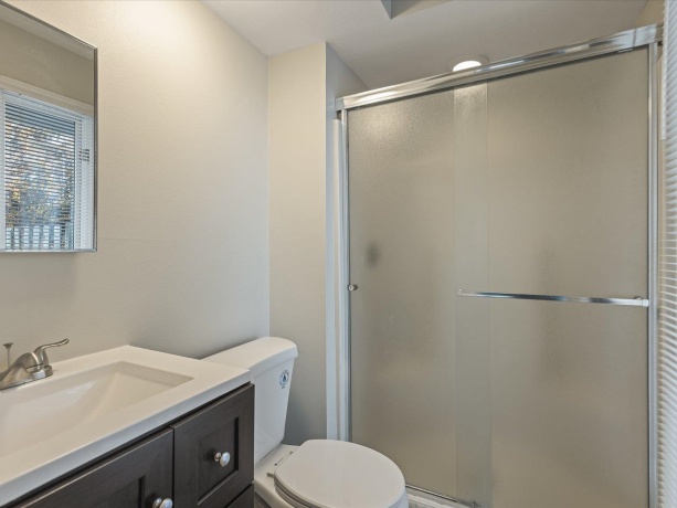 5226 Arbutus, ROCKFORD, Illinois 61107, 3 Bedrooms Bedrooms, ,2 BathroomsBathrooms,House,For Sale,Arbutus,202507653