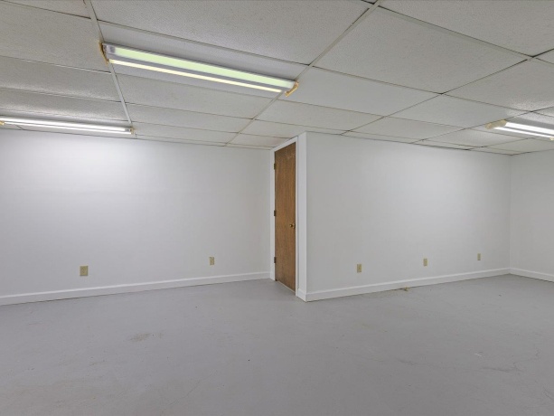 5226 Arbutus, ROCKFORD, Illinois 61107, 3 Bedrooms Bedrooms, ,2 BathroomsBathrooms,House,For Sale,Arbutus,202507653