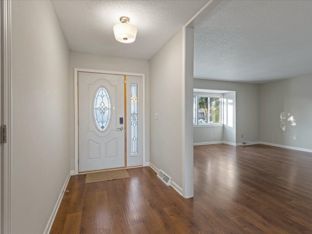 5226 Arbutus, ROCKFORD, Illinois 61107, 3 Bedrooms Bedrooms, ,2 BathroomsBathrooms,House,For Sale,Arbutus,202507653