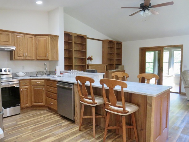 812 Shadow Bluff Drive, GALENA, Illinois 61036, 3 Bedrooms Bedrooms, ,3 BathroomsBathrooms,Condominium,For Sale,Shadow Bluff Drive,202505411