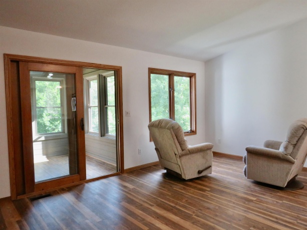 812 Shadow Bluff Drive, GALENA, Illinois 61036, 3 Bedrooms Bedrooms, ,3 BathroomsBathrooms,Condominium,For Sale,Shadow Bluff Drive,202505411