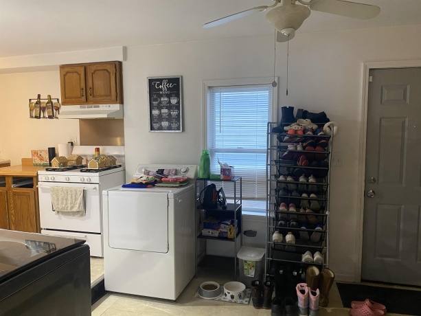 3130 HAZEL, ROCKFORD, Illinois 61101, 3 Bedrooms Bedrooms, ,1 BathroomBathrooms,House,For Sale,HAZEL,202507655