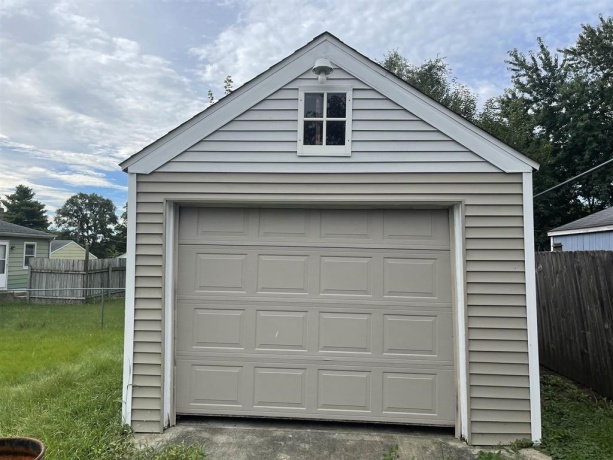 3130 HAZEL, ROCKFORD, Illinois 61101, 3 Bedrooms Bedrooms, ,1 BathroomBathrooms,House,For Sale,HAZEL,202507655