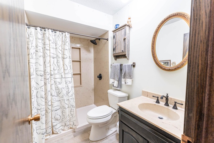 1479 Old Mill, FRANKLIN GROVE, Illinois 61031, 4 Bedrooms Bedrooms, ,4 BathroomsBathrooms,House,For Sale,Old Mill,202507656