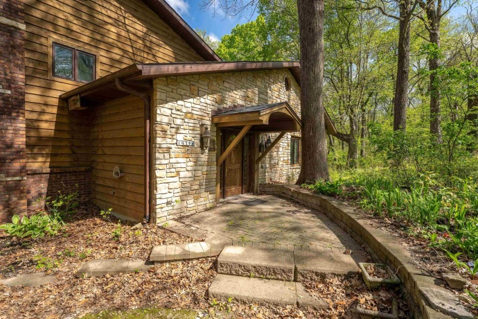 1479 Old Mill, FRANKLIN GROVE, Illinois 61031, 4 Bedrooms Bedrooms, ,4 BathroomsBathrooms,House,For Sale,Old Mill,202507656