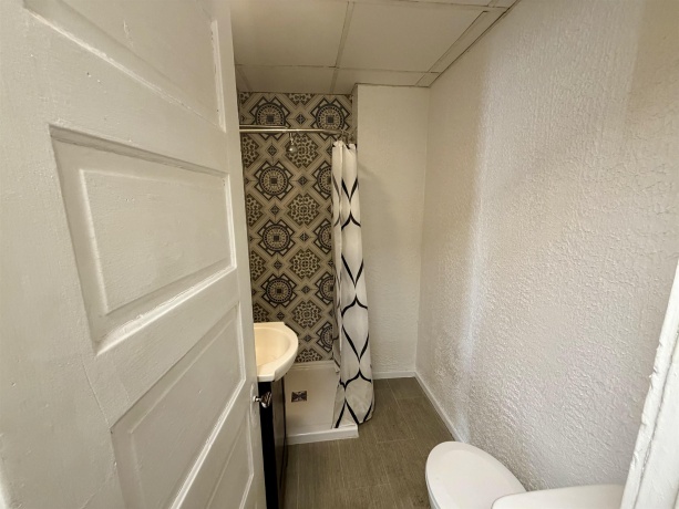 420 8th, ROCKFORD, Illinois 61104, ,3 - 4 Units,For Sale,8th,202507654