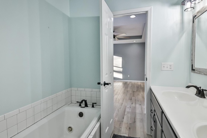 15734 Timberlane, DAVIS JUNCTION, Illinois 61020, 4 Bedrooms Bedrooms, ,2 BathroomsBathrooms,House,For Sale,Timberlane,202507658