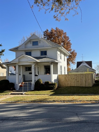 425 Main, STOCKTON, Illinois 61085, 3 Bedrooms Bedrooms, ,1 BathroomBathrooms,House,For Sale,Main,202507659