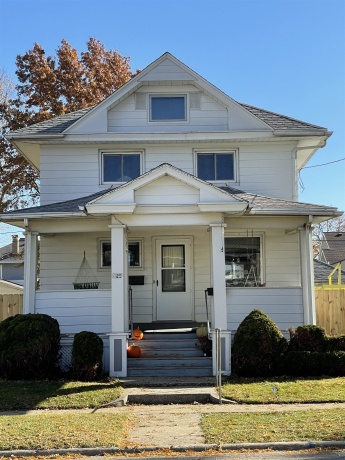 425 Main, STOCKTON, Illinois 61085, 3 Bedrooms Bedrooms, ,1 BathroomBathrooms,House,For Sale,Main,202507659