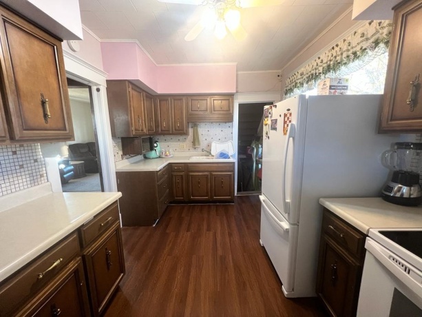 425 Main, STOCKTON, Illinois 61085, 3 Bedrooms Bedrooms, ,1 BathroomBathrooms,House,For Sale,Main,202507659