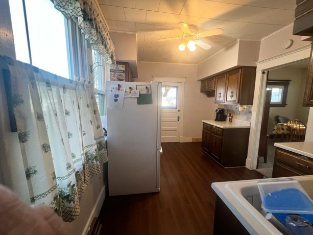 425 Main, STOCKTON, Illinois 61085, 3 Bedrooms Bedrooms, ,1 BathroomBathrooms,House,For Sale,Main,202507659