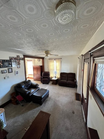 425 Main, STOCKTON, Illinois 61085, 3 Bedrooms Bedrooms, ,1 BathroomBathrooms,House,For Sale,Main,202507659