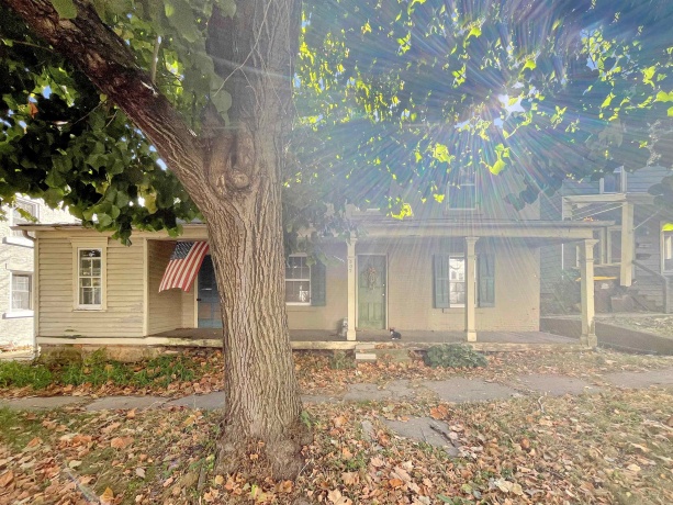 507&503 Pleasant, FREEPORT, Illinois 61032, 2 Bedrooms Bedrooms, ,1 BathroomBathrooms,House,For Sale,Pleasant,202507456