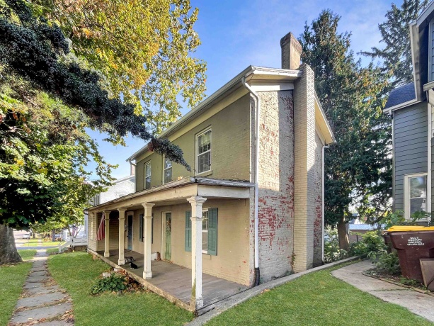 507&503 Pleasant, FREEPORT, Illinois 61032, 2 Bedrooms Bedrooms, ,1 BathroomBathrooms,House,For Sale,Pleasant,202507456