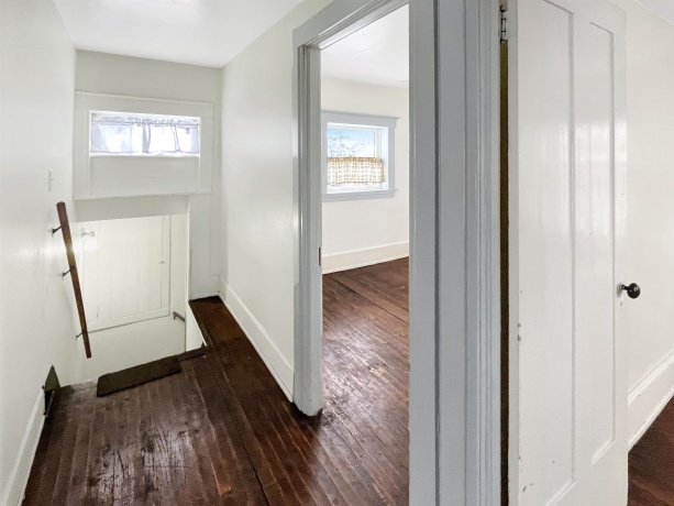 503&507 Pleasant, FREEPORT, Illinois 61032, 3 Bedrooms Bedrooms, ,1 BathroomBathrooms,House,For Sale,Pleasant,202507458