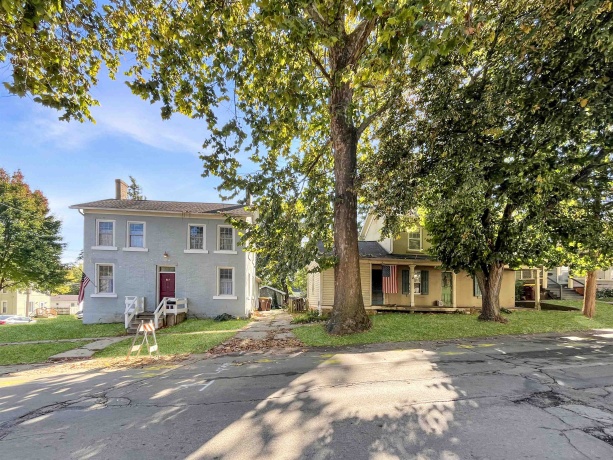 503&507 Pleasant, FREEPORT, Illinois 61032, 3 Bedrooms Bedrooms, ,1 BathroomBathrooms,House,For Sale,Pleasant,202507458