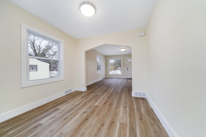 5009 Arlington, LOVES PARK, Illinois 61111, 2 Bedrooms Bedrooms, ,2 BathroomsBathrooms,House,For Sale,Arlington,202507663